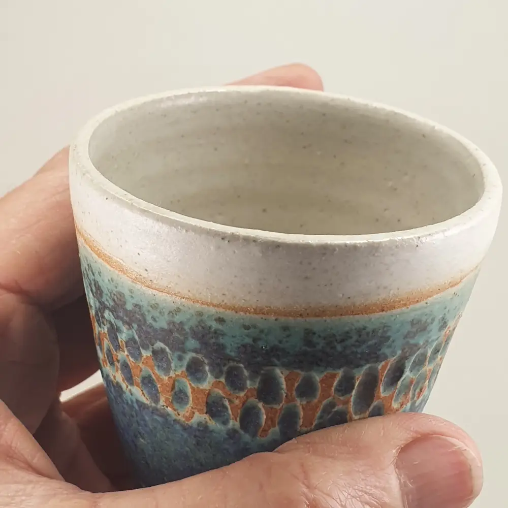 Tasse en céramique turquoise