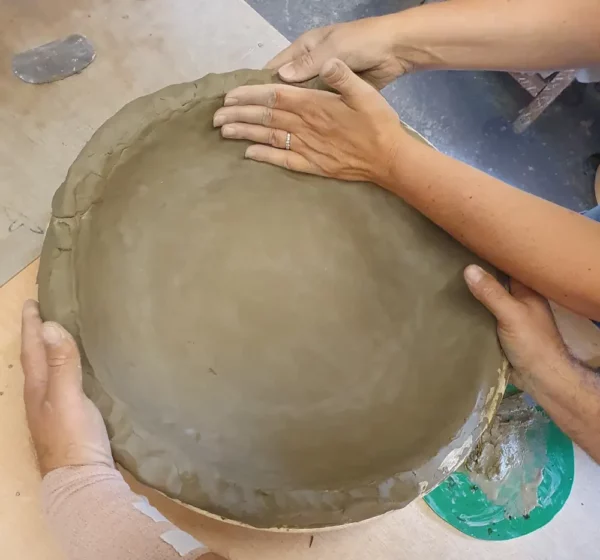 Atelier céramique à quatre mains