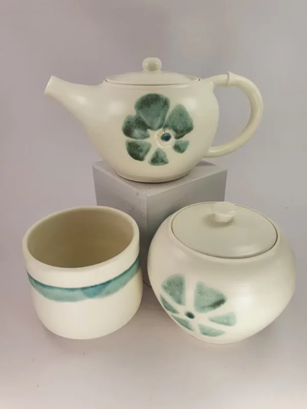 Ensemble à thé porcelaine artisanal
