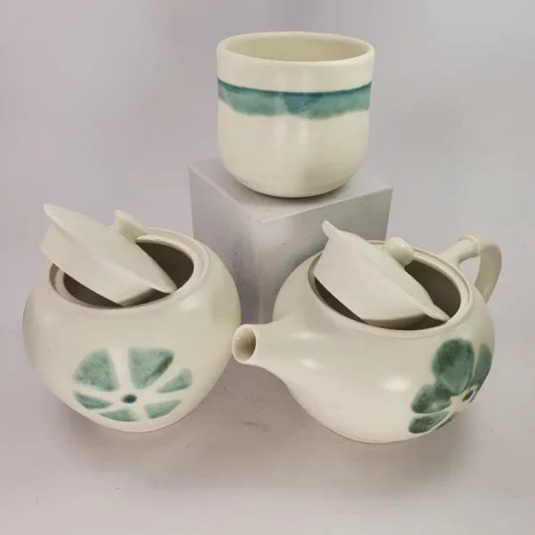 Ensemble à thé porcelaine artisanal
