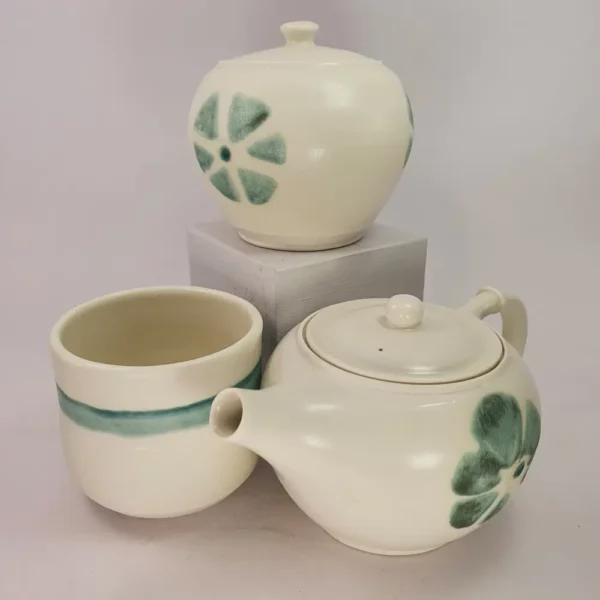 Ensemble à thé porcelaine artisanal