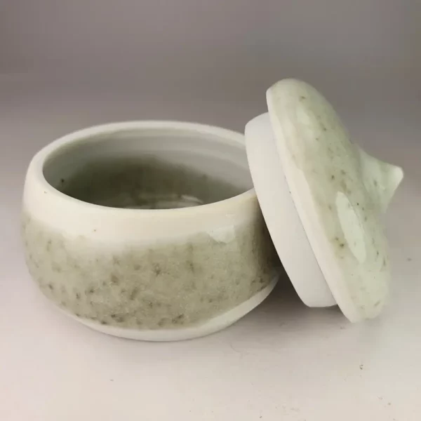 Boite porcelaine céladon