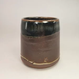 Mug en grès artisanal