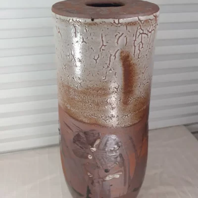 Vase en grès shino