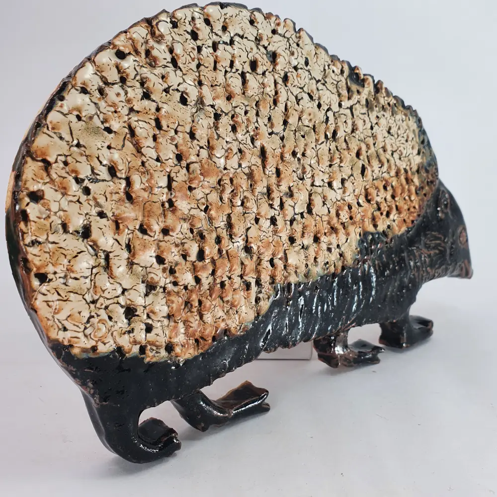 Hérisson en céramique artisanale