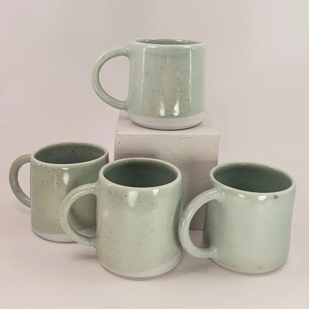 Tasse en porcelaine artisanale