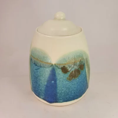 Bonbonnière en porcelaine artisanale