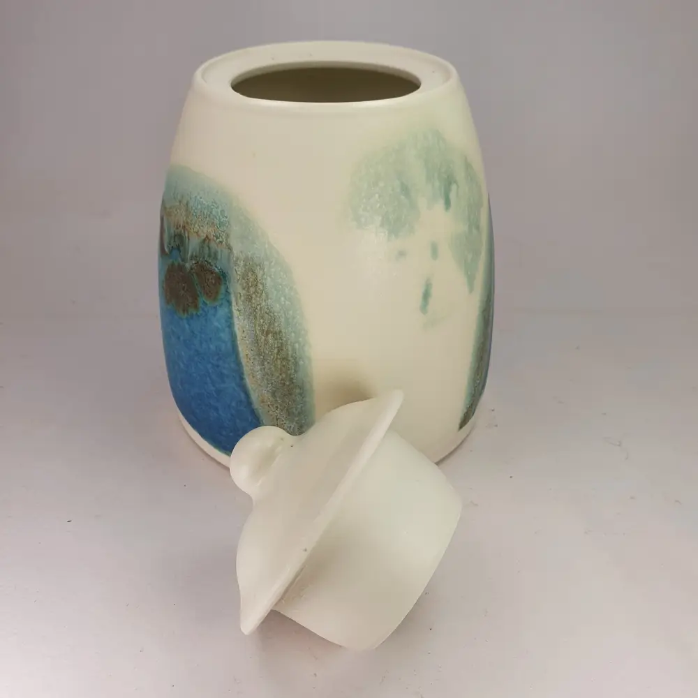 Bonbonnière en porcelaine artisanale