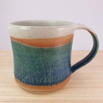 Mug en grès artisanal