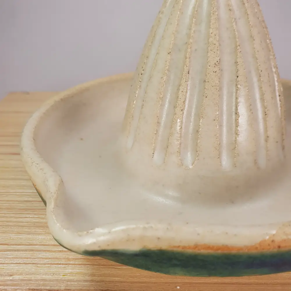 Presse agrume grès artisanal