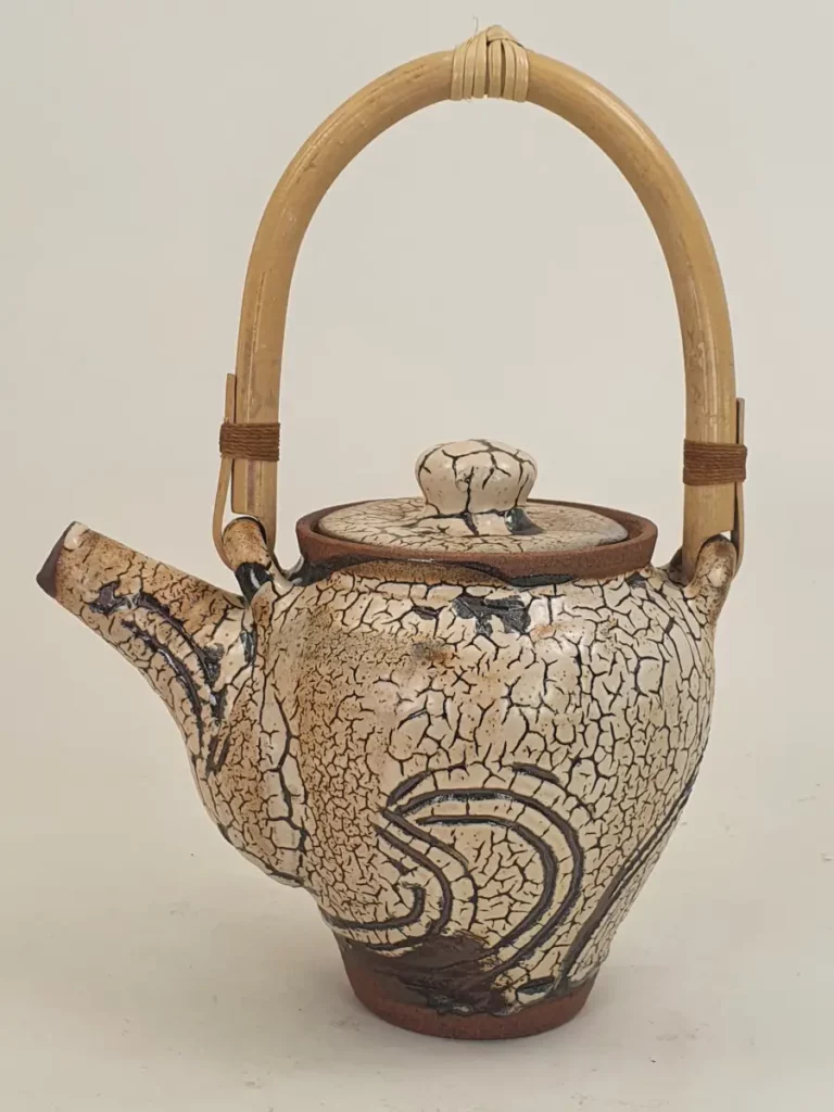 Théière en grès artisanale