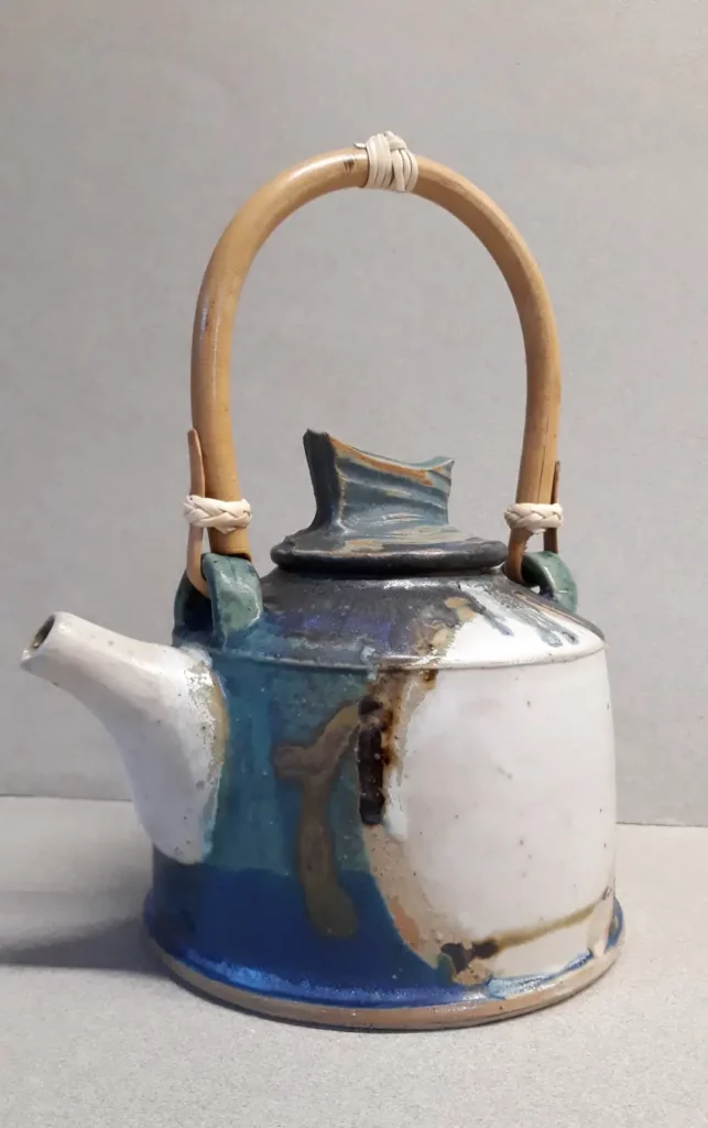 Théière en grès - poterie utilitaire