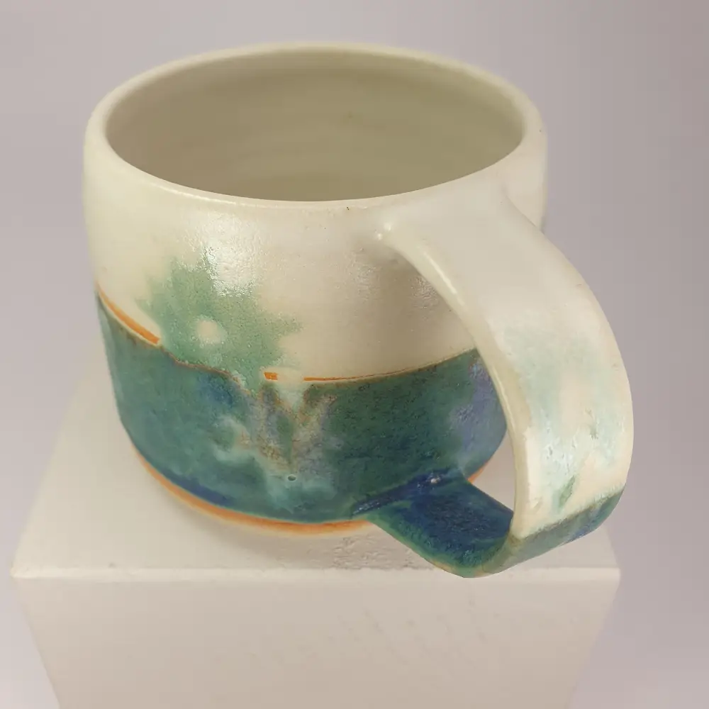 Tasse en grès artisanale