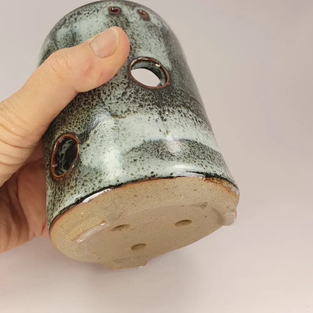 Pot à orchidées avec drainage